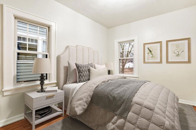 Foto del edificio - 3407 N Oliver Ave