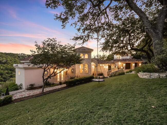 Foto del edificio - 905 Live Oak Cir