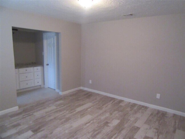Foto del edificio - 25822 Glen Loch Dr