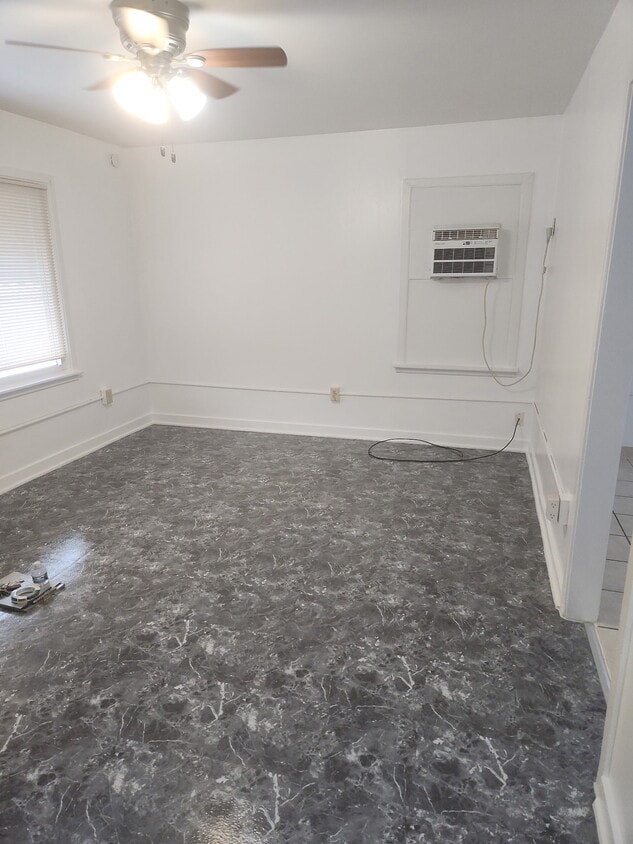 Building Photo - 4159 Fillmore St