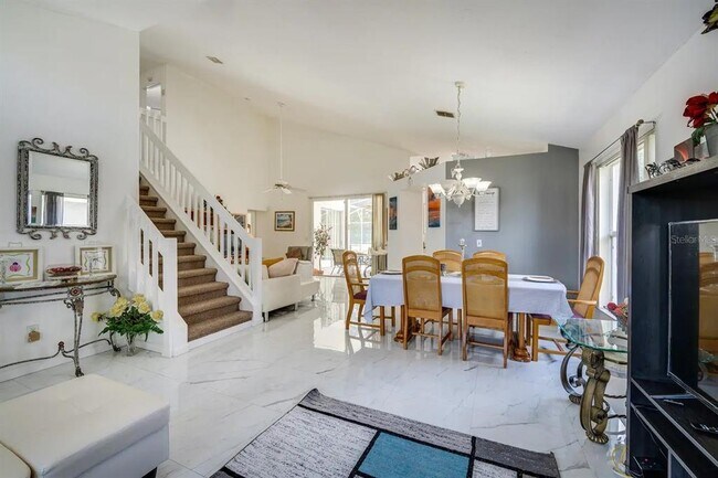 Foto del edificio - 4912 Monarch Ln
