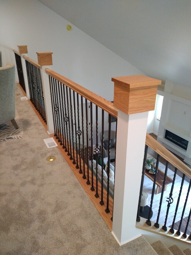 Foto del edificio - 2725 Pond Dr