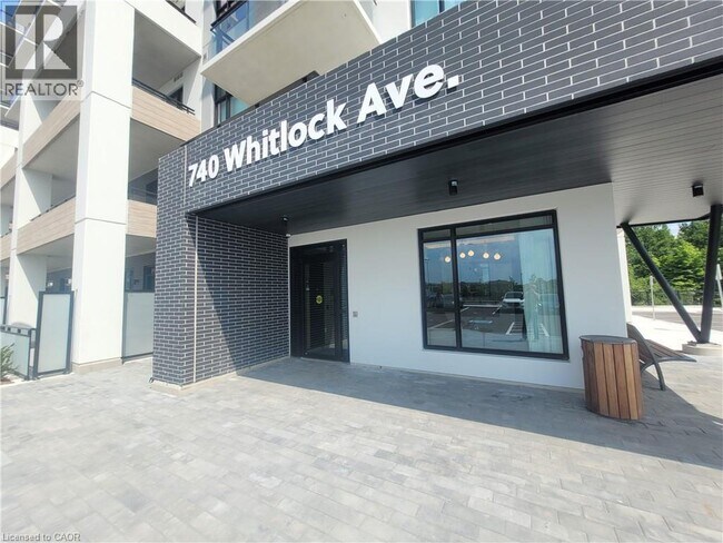 Building Photo - 740 Whitlock Ave