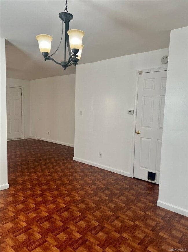 Building Photo - 8 Park Ave