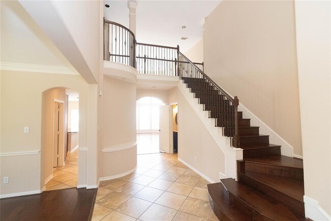 Building Photo - 6107 Calder Field Dr