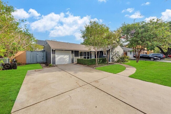 Building Photo - 5310 Pagewood Ln