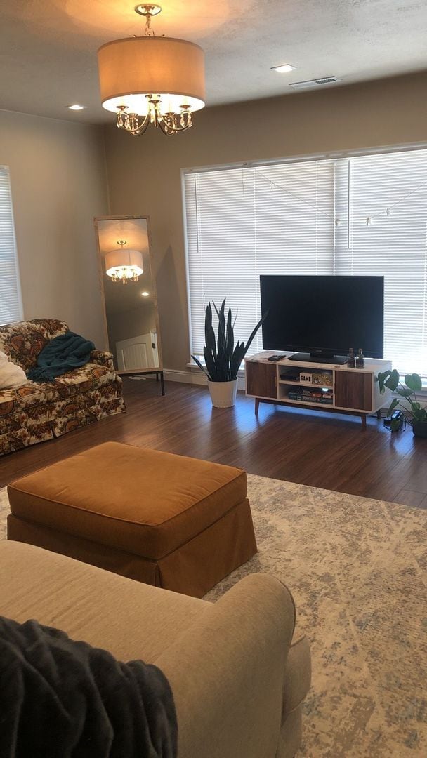 Building Photo - LOVELY HOME FOR RENT IN PROVO!!