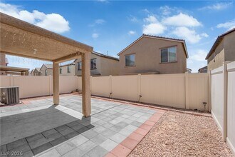 Building Photo - 6421 Broadcloth Ct
