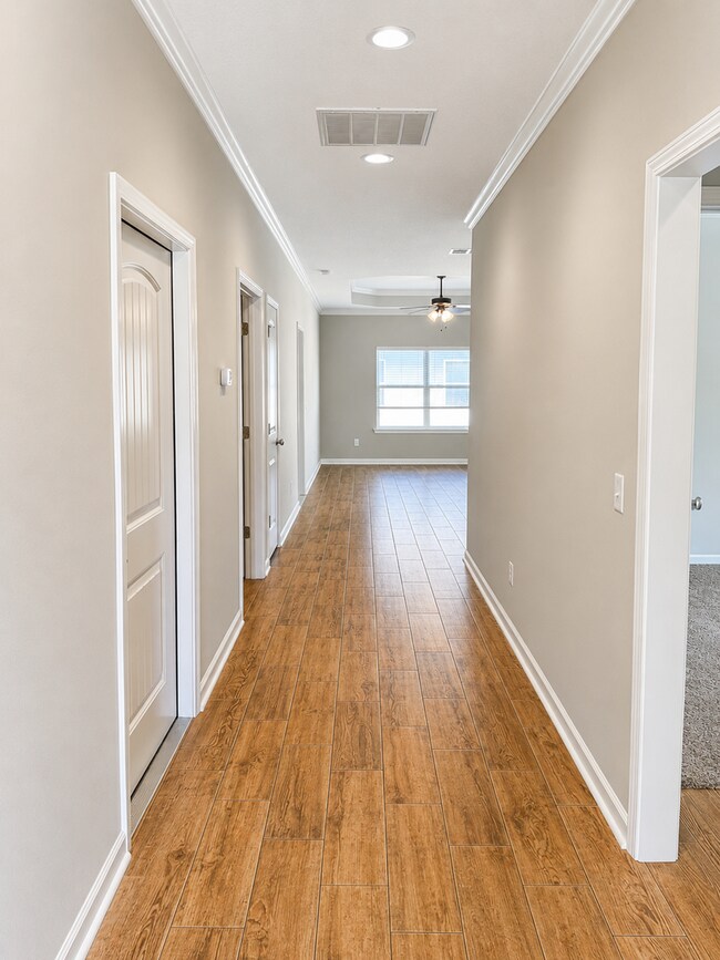 Foto del edificio - 125 Gary Cir