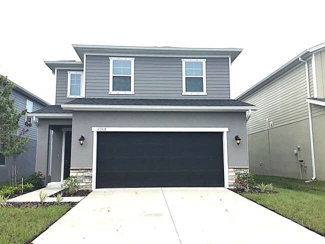 Building Photo - 4742 Reisswood Loop