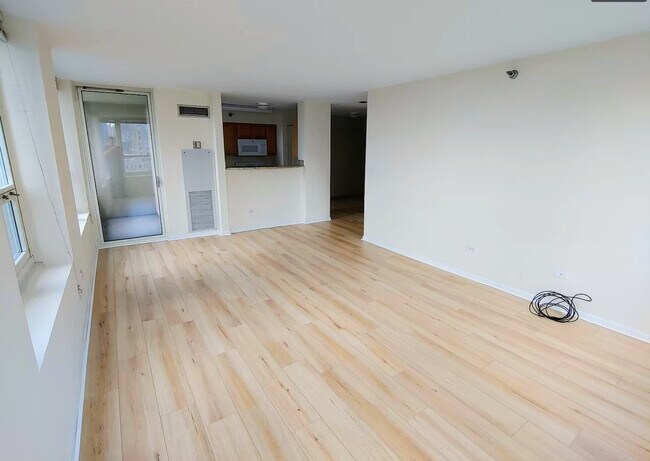 Foto del edificio - 345 N La Salle Dr