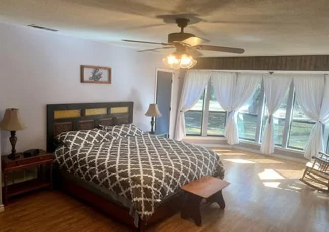Master bedroom - 12995 County Road 2919