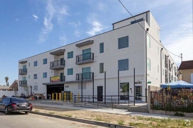 Construction Photo - Kansas Complex