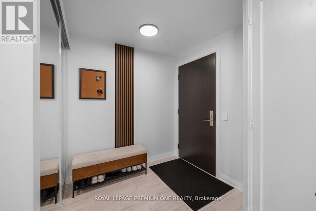 Photo du bâtiment - 9000 Jane St