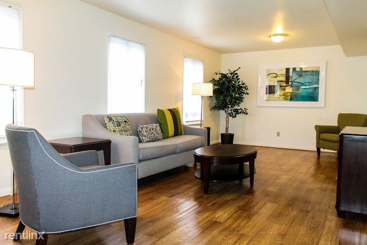 Foto principal - 2097 San Antonio Blvd