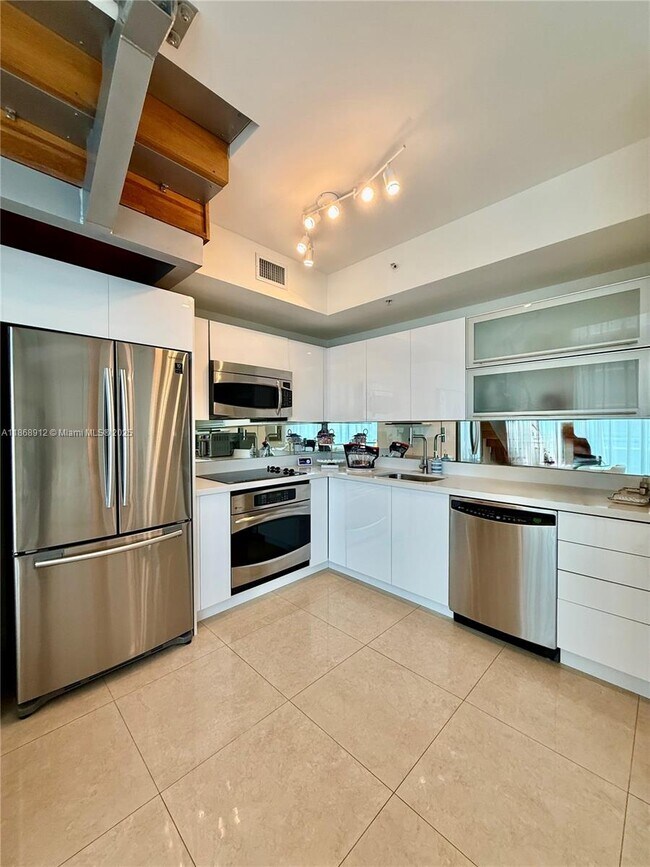Foto del edificio - 90 SW 3rd St