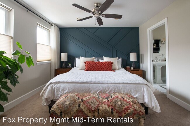 Foto del edificio - 3 br, 3 bath House - 452 N Finch Ave Unit A