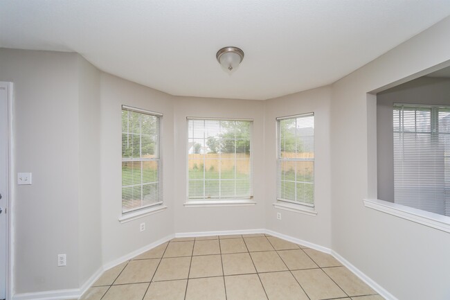 Building Photo - 7766 Brookbury Cove