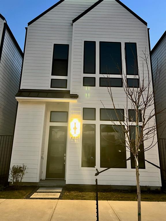 Foto principal - 2414 Gray St