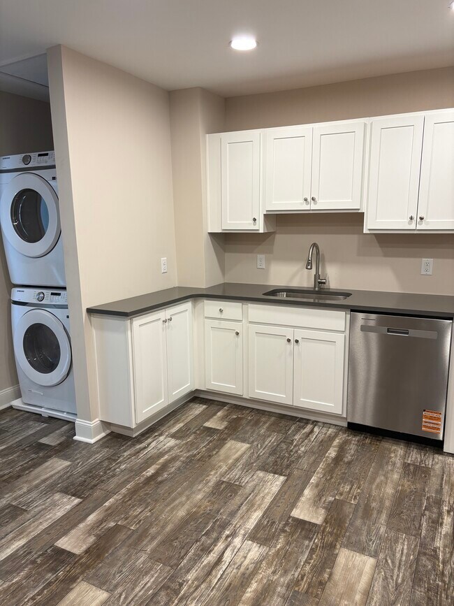 Foto del edificio - 905 N Orange St