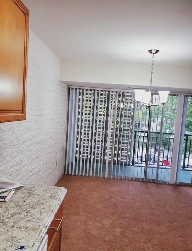 Dining room - 1800 Metzerott Rd