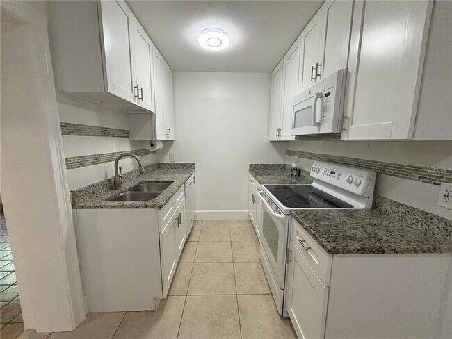 Foto del edificio - 4727 W Wallcraft Ave