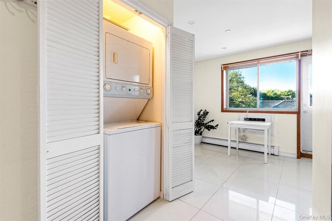 Building Photo - 64-63 Austin St