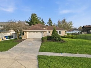Building Photo - 14433 Mallard Dr