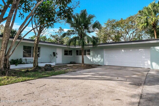 Foto del edificio - 2416 Lee Ave