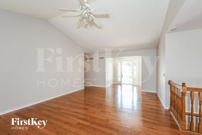 Building Photo - 1099 Reddington Timbers Dr