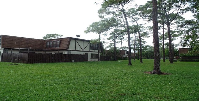 Foto del edificio - 148 Weybridge Cir