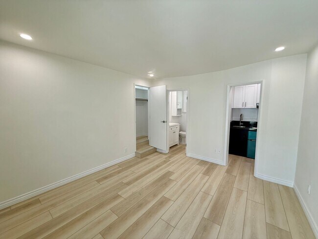 Foto del edificio - 10340-10360 Bellwood Ave