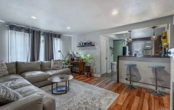 Building Photo - 858 Wehrle Dr