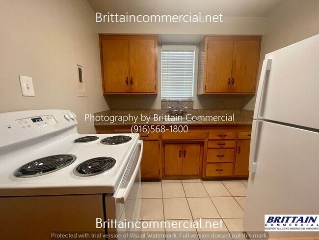 Building Photo - 5492 Carlson Dr