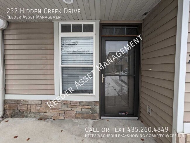 Foto del edificio - 232 Hidden Creek Dr
