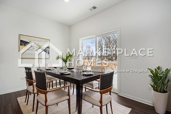 Building Photo - 273 Red Oak Cir