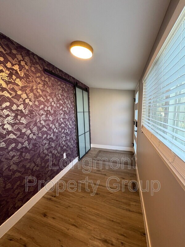 Foto del edificio - 230 Emery St