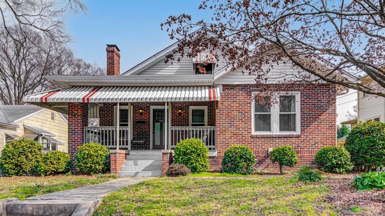 707 Mayflower Dr, Greensboro, NC 27403 House Rental in Greensboro, NC