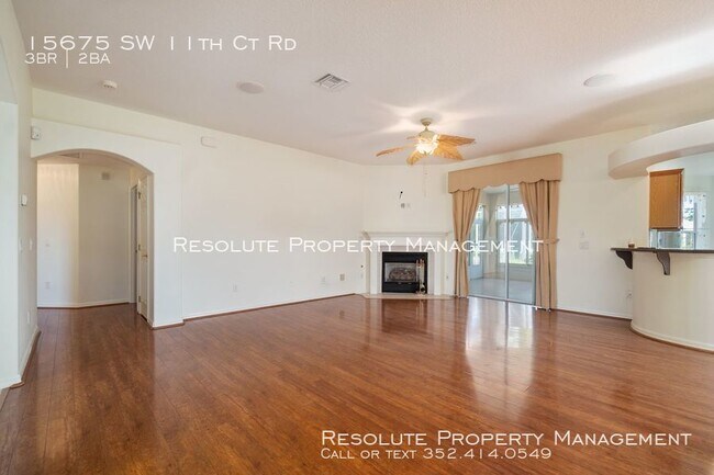 Foto del edificio - Gorgeous golf view home