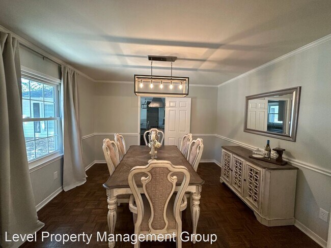 Building Photo - 4 br, 4 bath House - 1625 Norwich Ct.