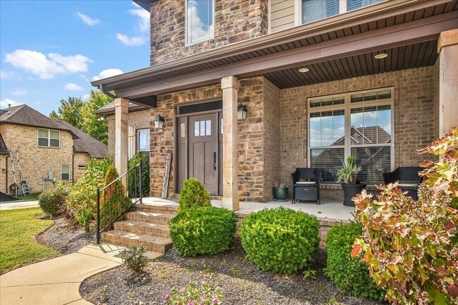 Building Photo - READY FOR SHOWINGS! 4BR Home in Blackman School district