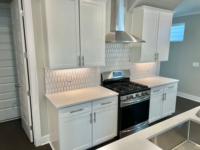 Photo - 4 Bedroom, 3 Bath Home w/ Garage