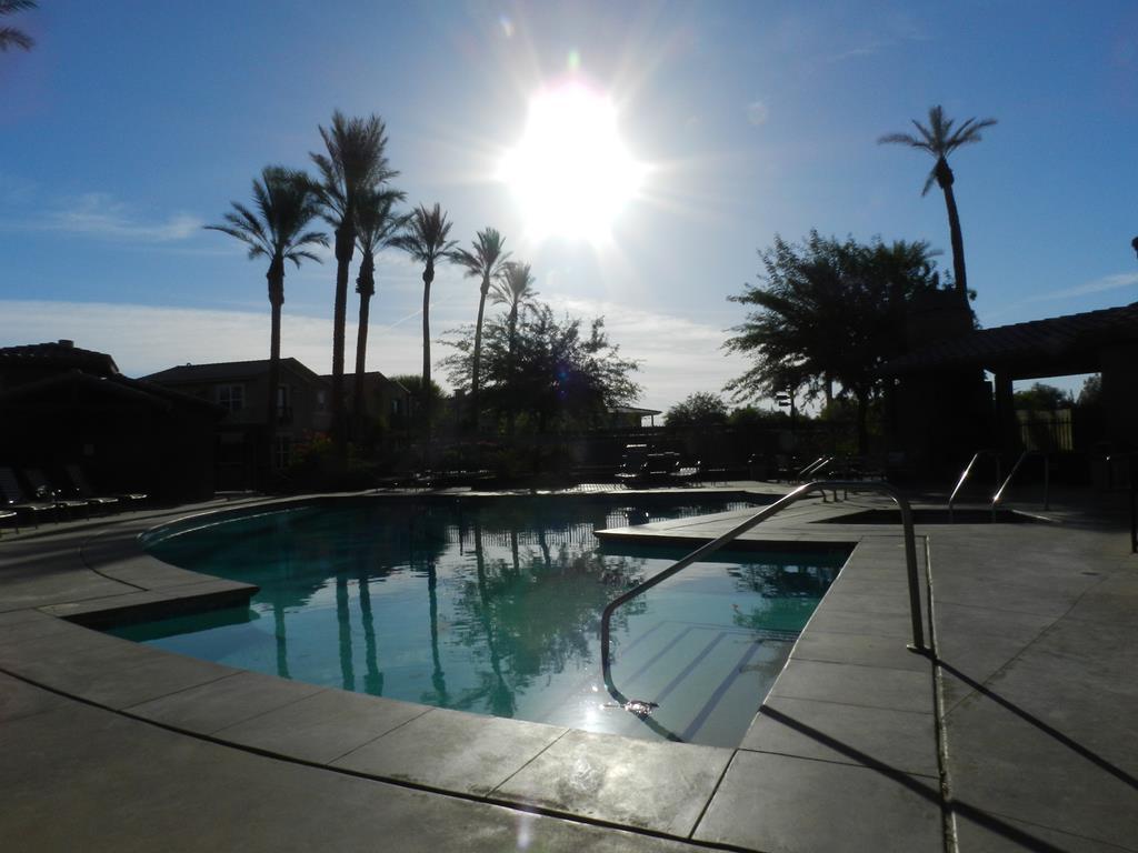 Primary Photo - 52265 Desert Spoon Ct