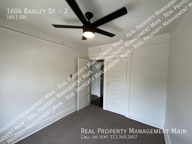 Foto del edificio - 1604 Bagley St
