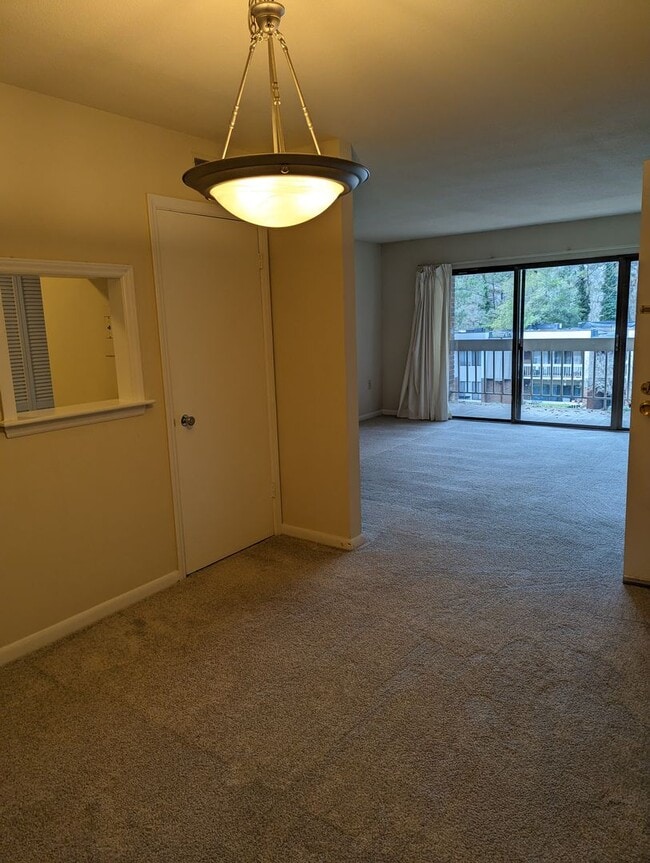 Foto del edificio - Come Home to Bolinwood Condominiums  - AVA...