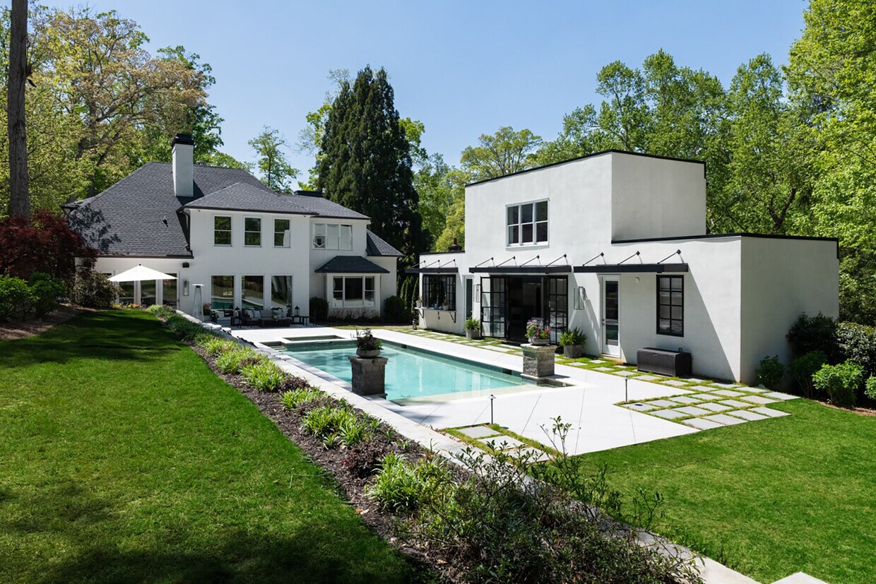 105 Blackland Rd NW, Atlanta, GA 30342 House Rental in Atlanta, GA