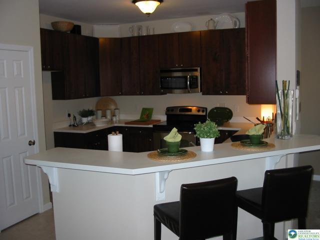 Foto del edificio - 284 Milkweed Dr