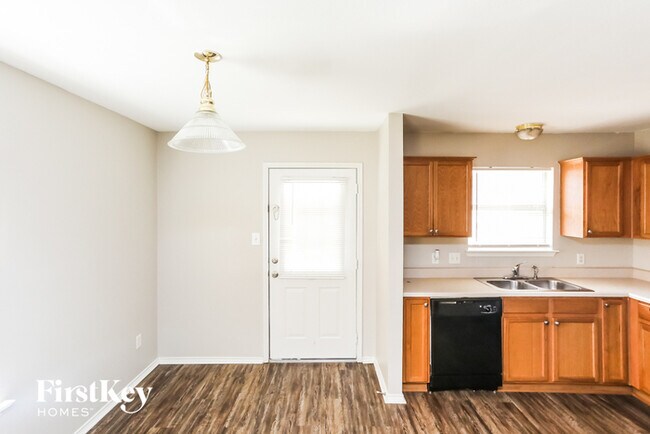 Building Photo - 214 Los Cabos Dr