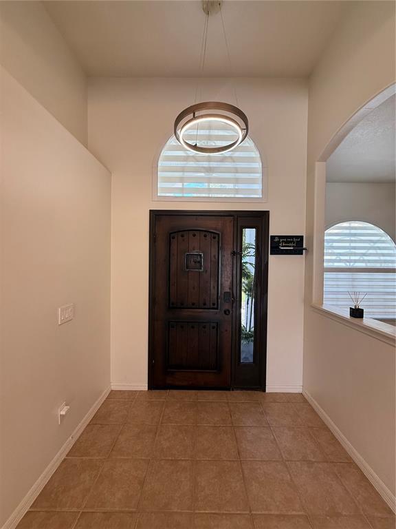 Foto del edificio - 2210 Towering Oaks Cir