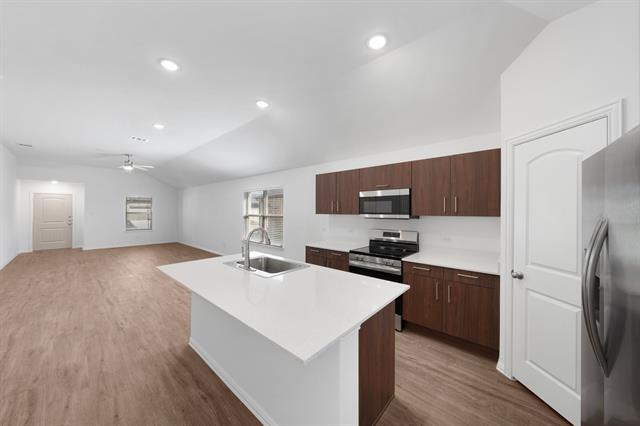 Foto del edificio - 304 Knoll Pines Drive